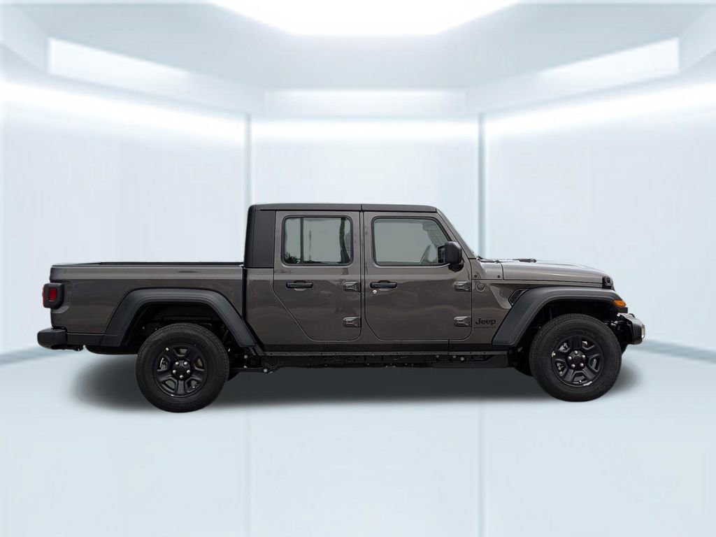 New 2026 Jeep Gladiator Sport AWD/4WD image 8