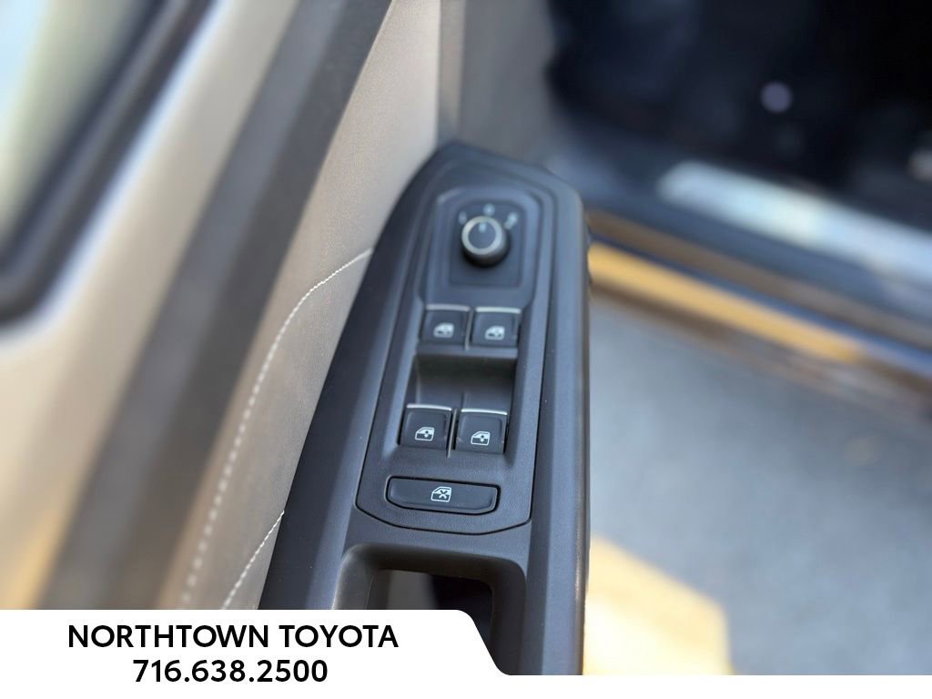 Used 2022 Volkswagen Atlas SE image 33