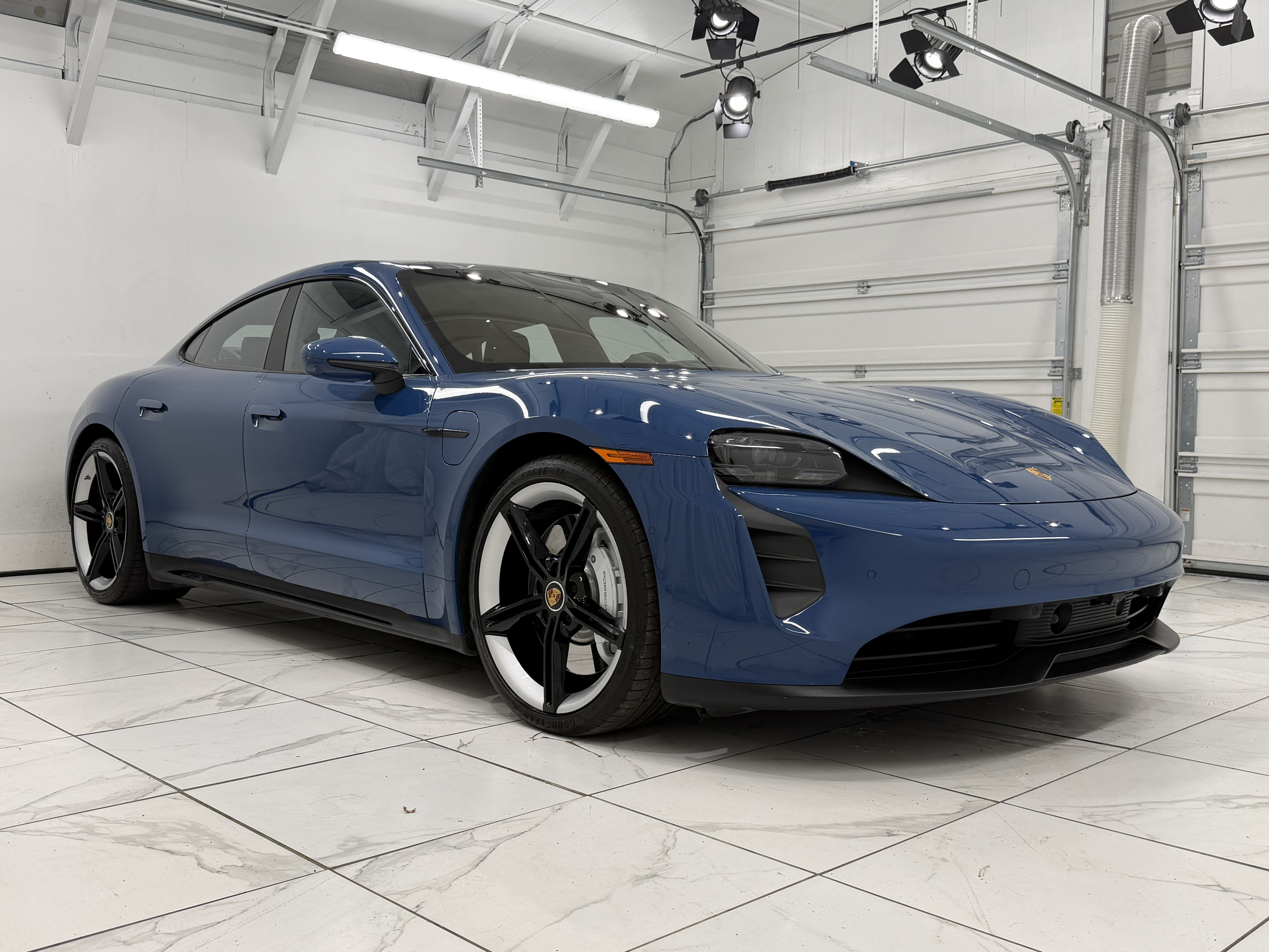 Certified 2023 Porsche Taycan GTS AWD/4WD image 10