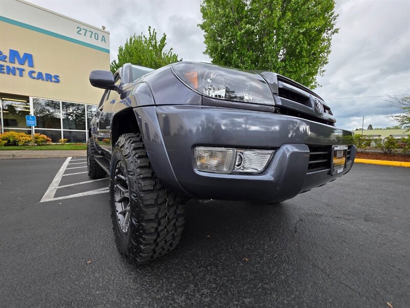 Used 2005 Toyota 4Runner Limited AWD/4WD image 10