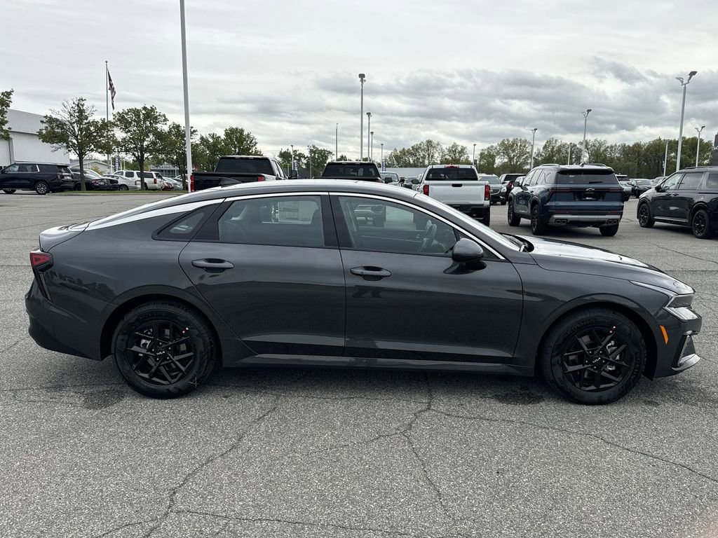 New 2026 Kia K5 LXS FWD image 9
