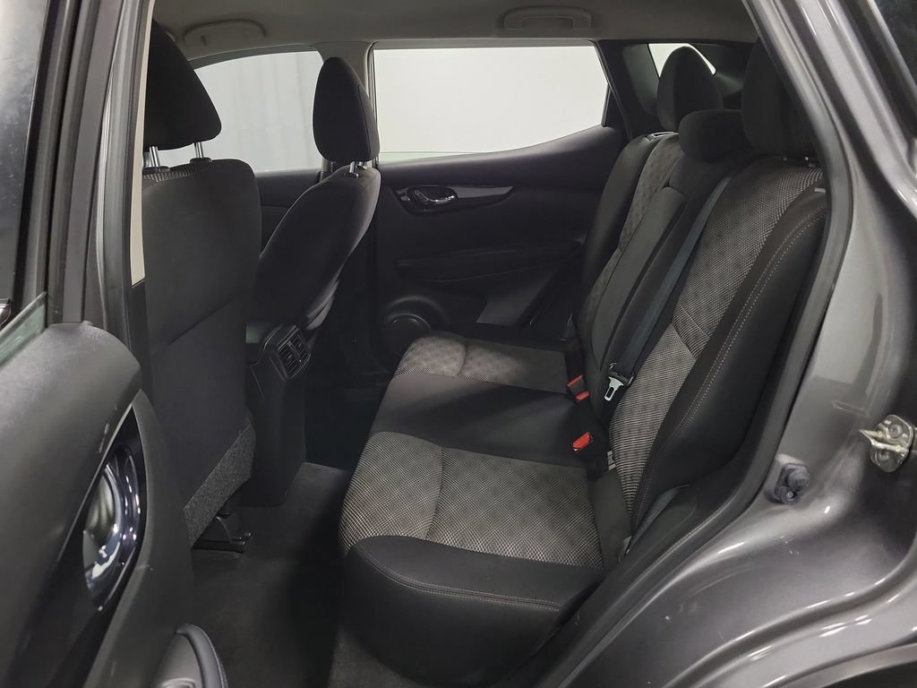 Used 2019 Nissan Rogue Sport SV AWD/4WD image 22