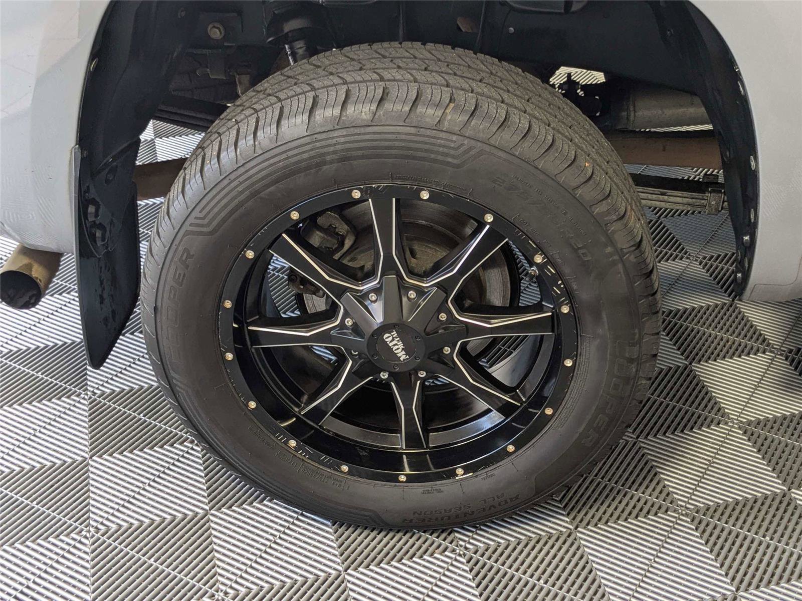 Used 2021 Toyota Tundra SR5 RWD image 8