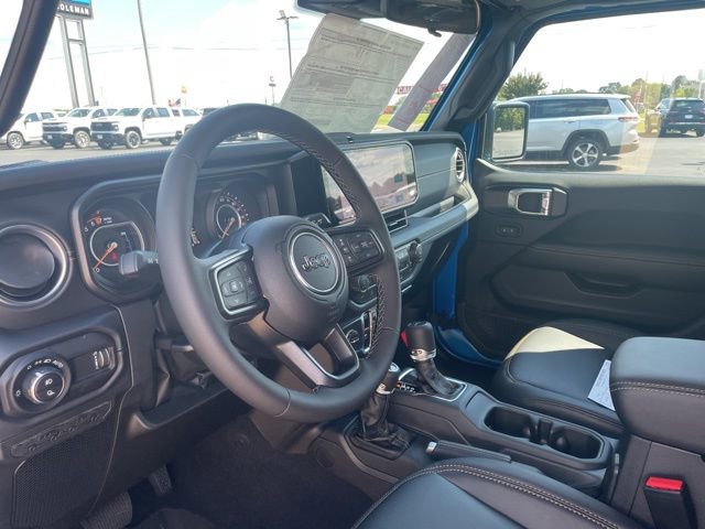 New 2025 Jeep Gladiator Sport image 8