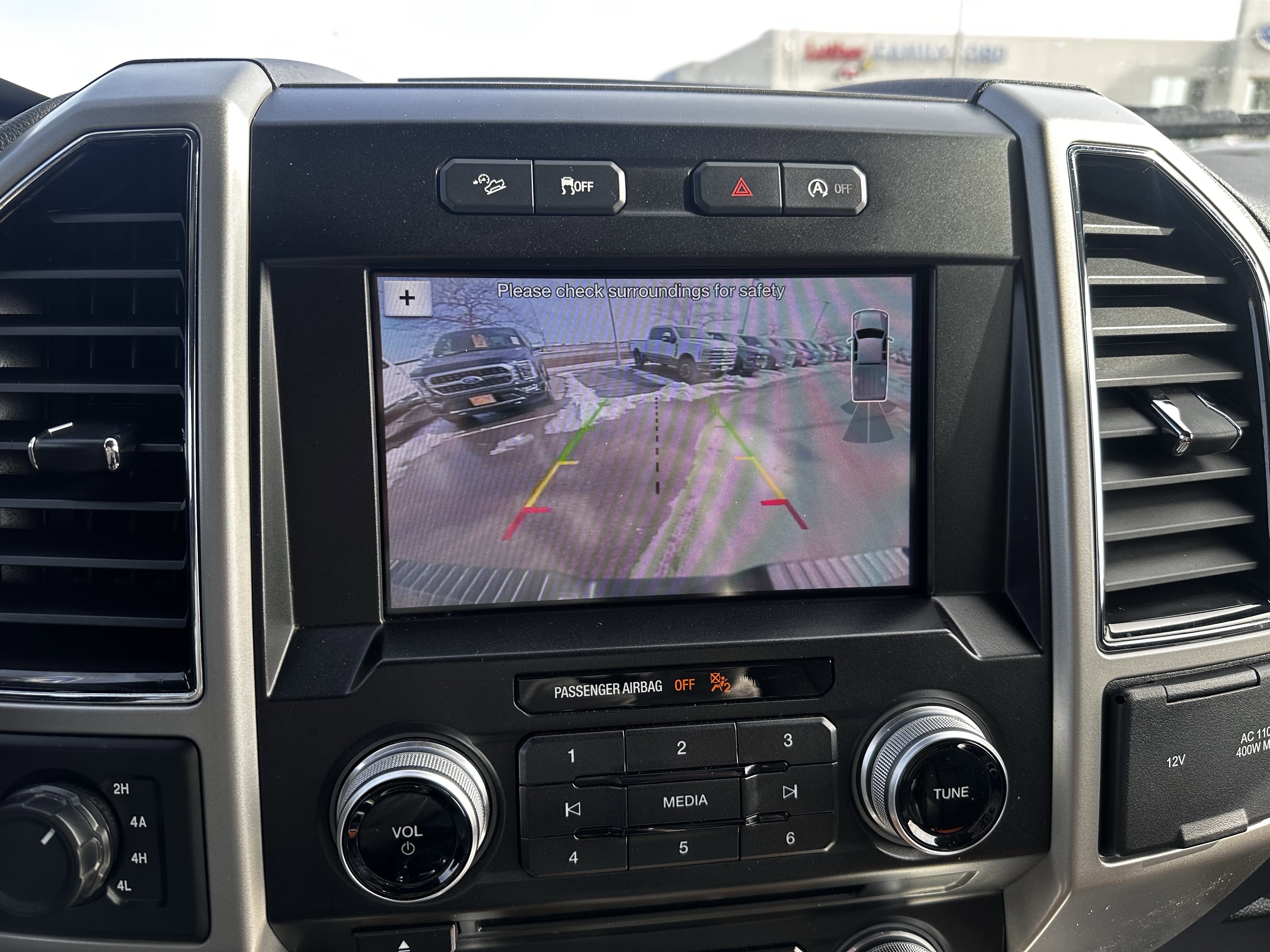 Used 2018 Ford F150 Lariat w/ Equipment Group 502A Luxury image 23