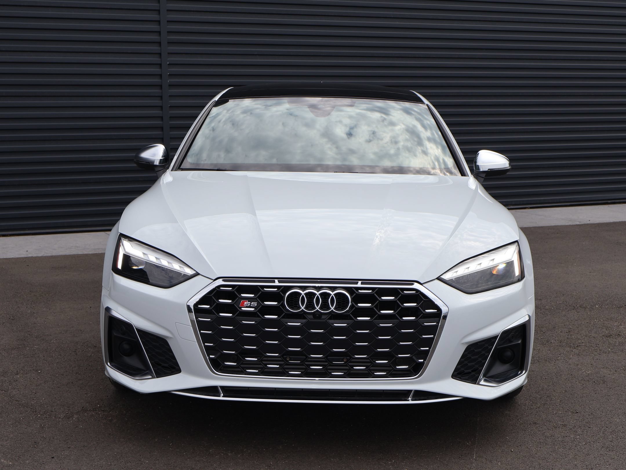 Used 2024 Audi S5 Premium Plus w/ Premium Plus Package AWD/4WD image 2