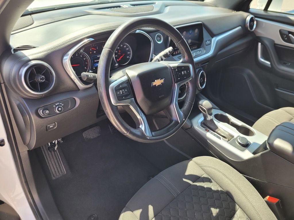 Used 2020 Chevrolet Blazer LT FWD image 14