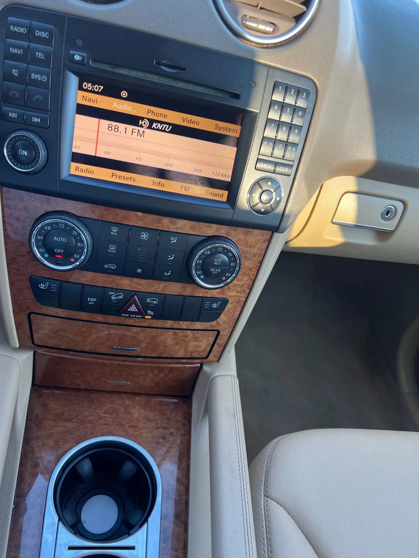 Used 2009 Mercedes-Benz ML 350 4MATIC image 13