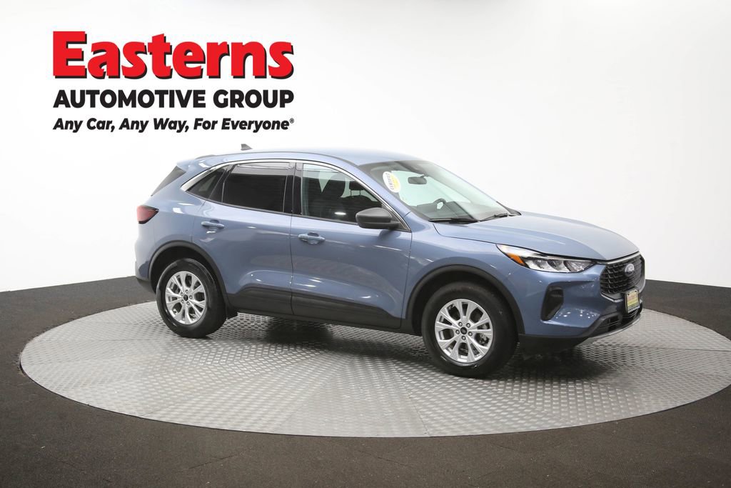 Used 2023 Ford Escape Active w/ Tech Pack #1 AWD/4WD image 47