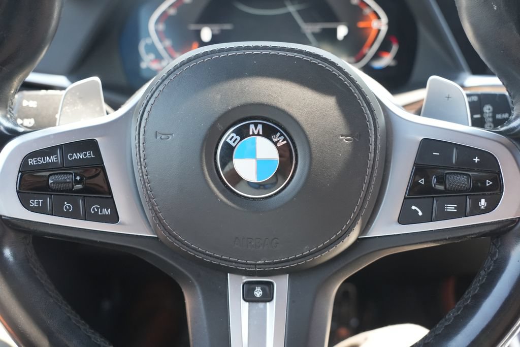 Used 2021 BMW X7 xDrive40i w/ M Sport Package AWD/4WD image 13