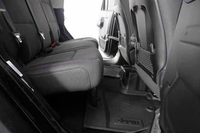 New 2026 Jeep Wrangler Unlimited Rubicon image 16