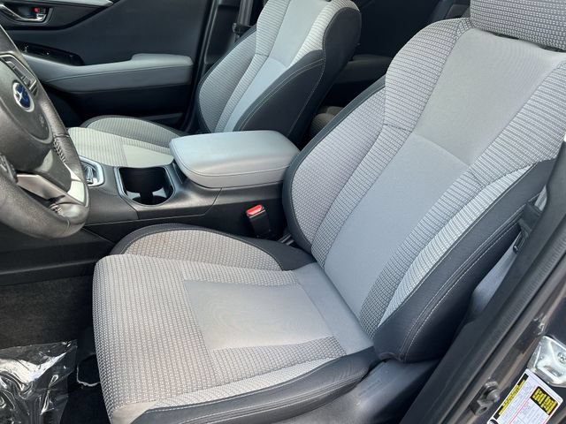 Used 2024 Subaru Outback Premium AWD/4WD image 31