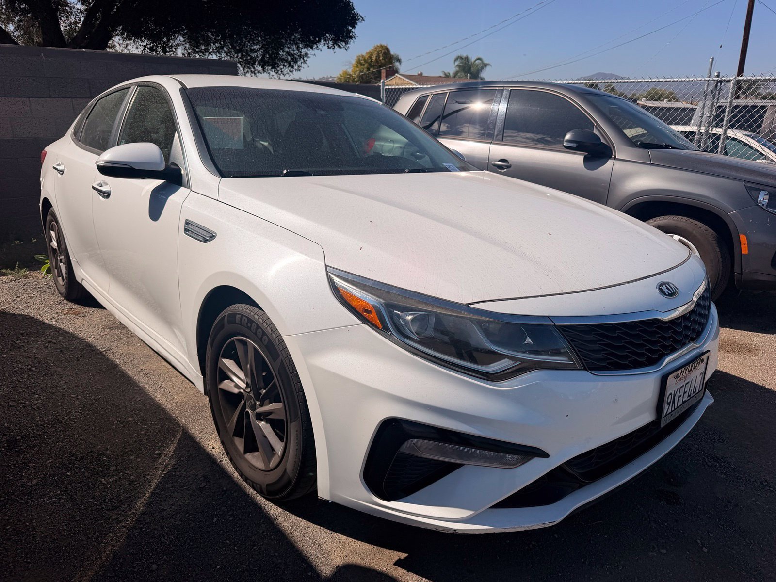 Used 2020 Kia Optima LX FWD image 2