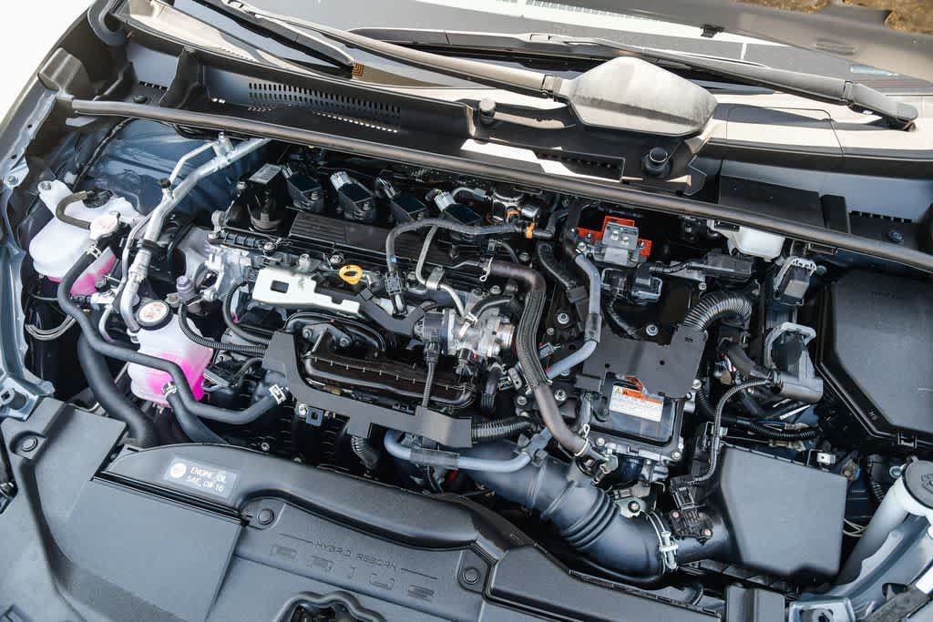 Used 2023 Toyota Prius LE FWD image 28