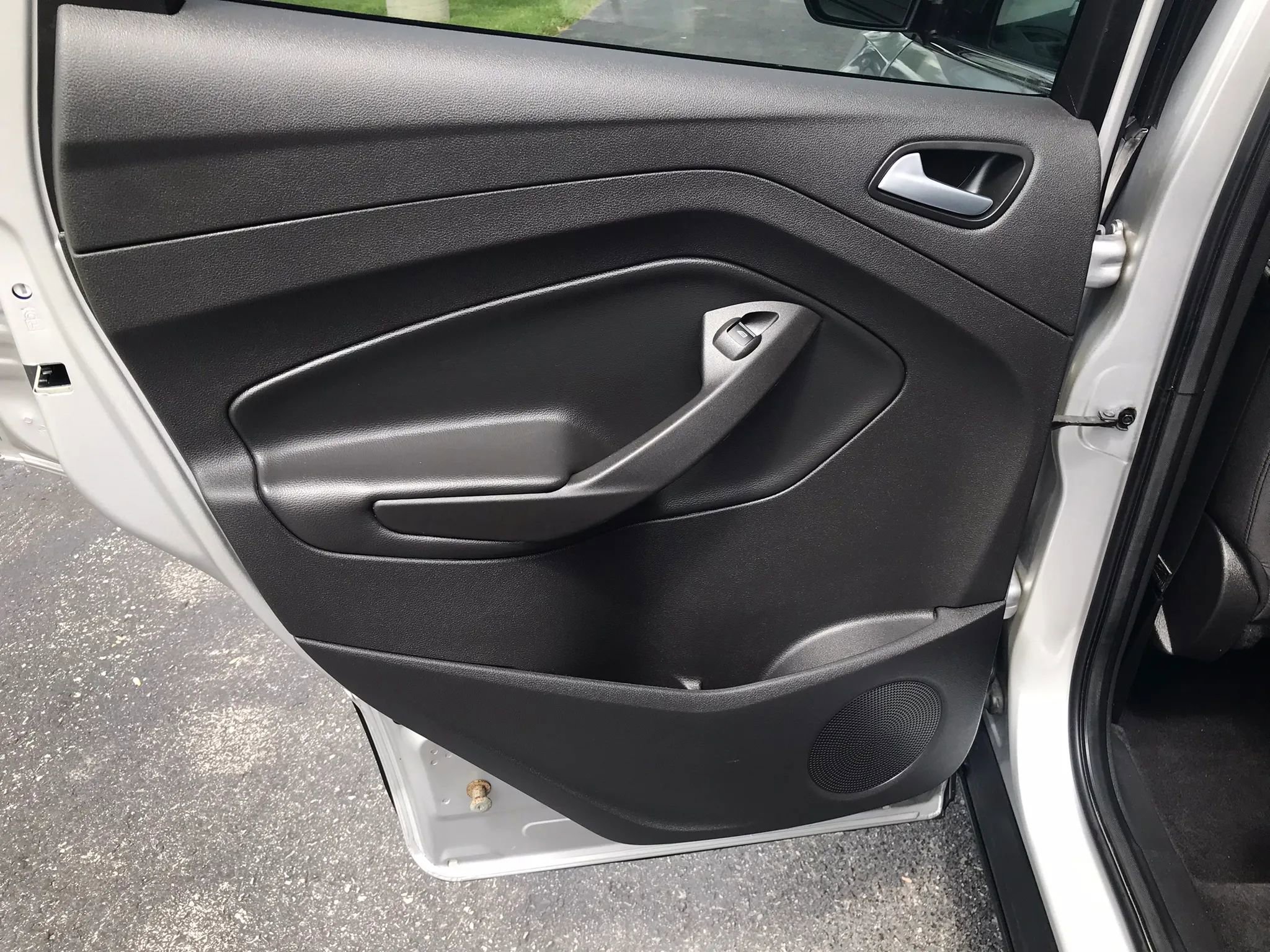 Used 2017 Ford Escape SE AWD/4WD image 32