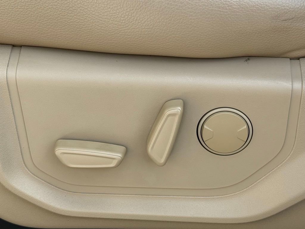 Used 2020 Ford F350 Lariat w/ Lariat Ultimate Package image 20