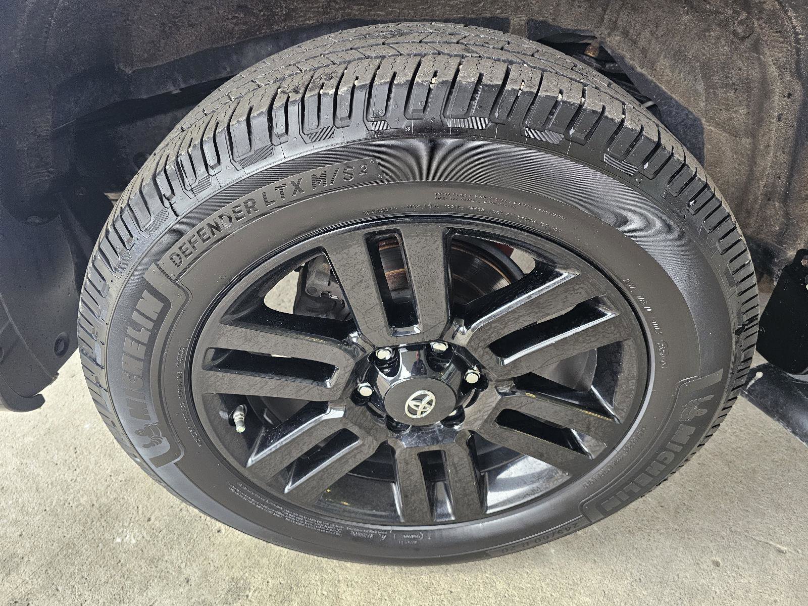 Used 2019 Toyota 4Runner Limited image 10