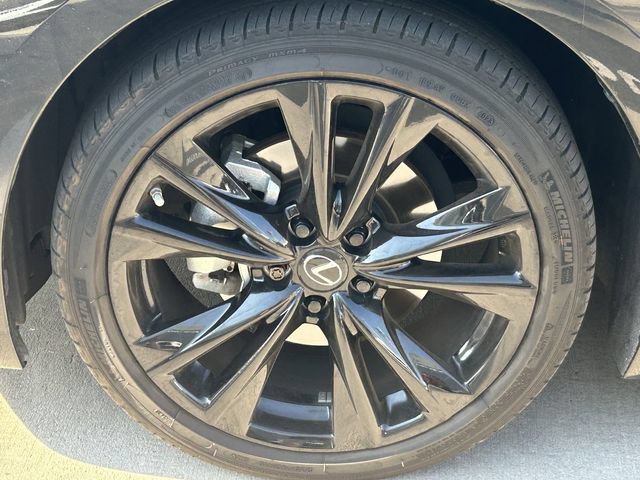Used 2024 Lexus ES 300h F Sport w/ Accessory Package (Z1) FWD image 10