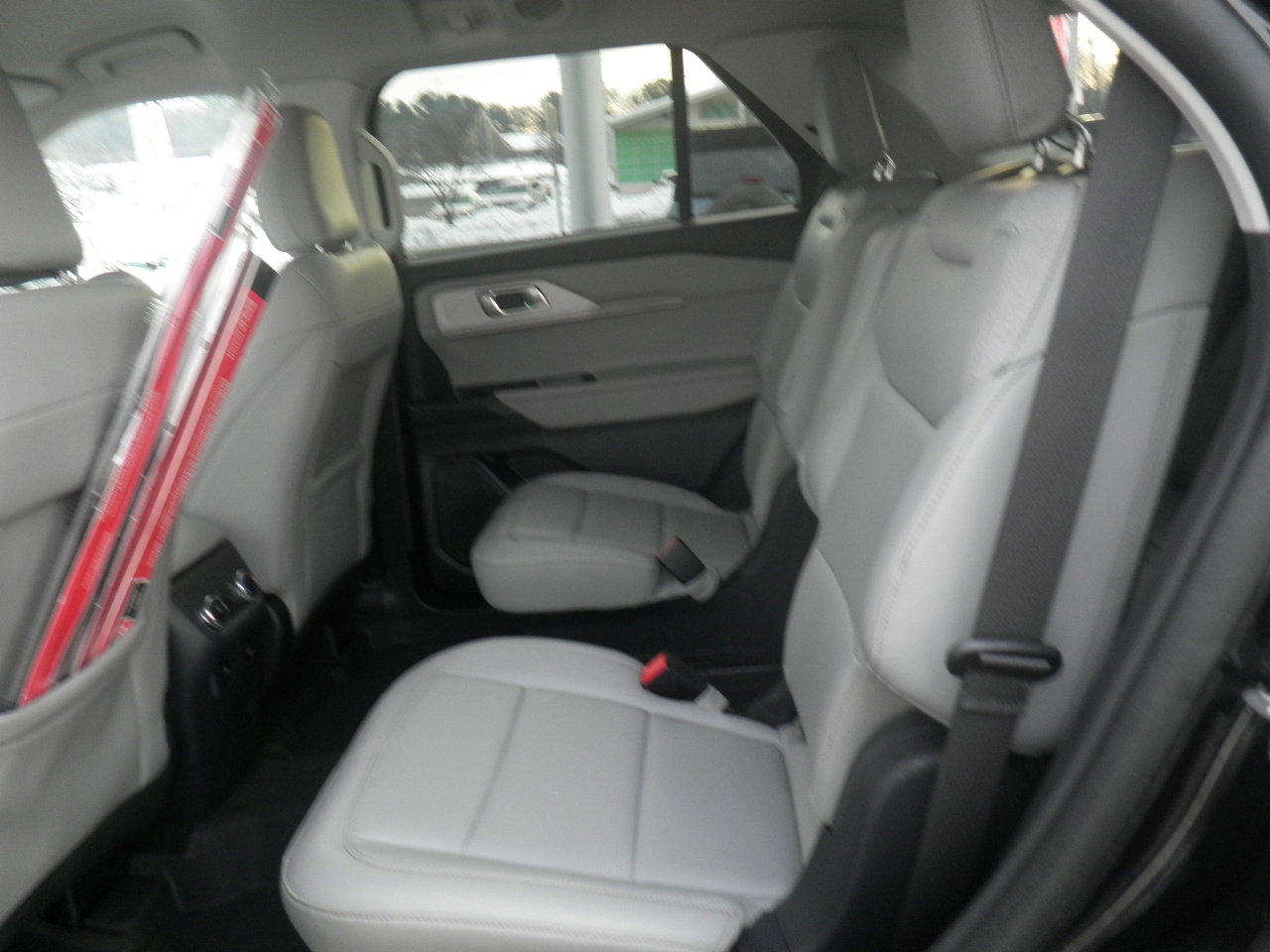 Certified 2025 Ford Explorer Active w/ Active Comfort Package image 17