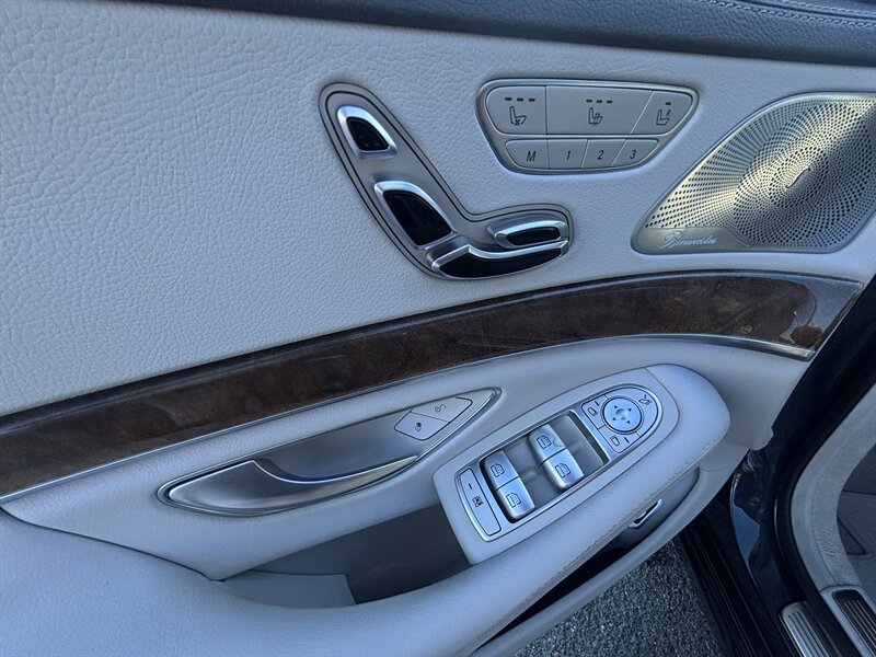 Used 2015 Mercedes-Benz S 550 4MATIC Sedan image 15
