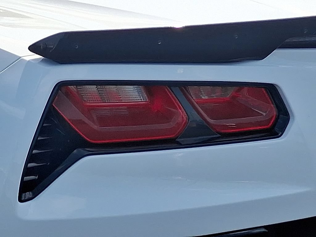 Used 2019 Chevrolet Corvette Grand Sport RWD image 11