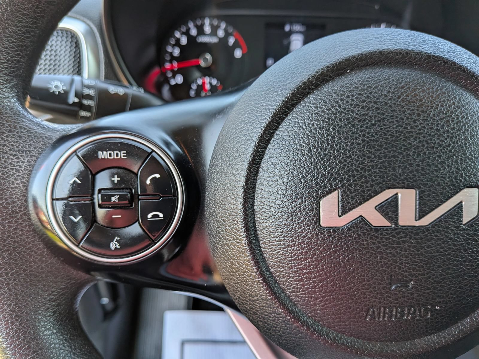Used 2022 Kia Soul LX w/ Technology Package FWD image 39