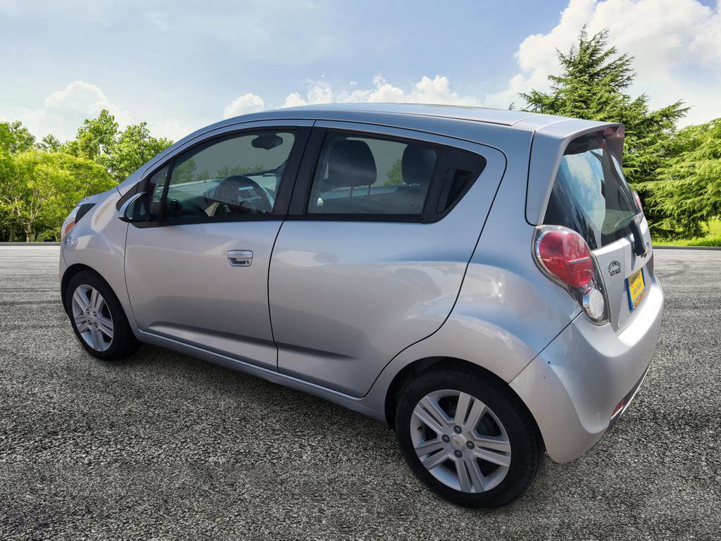 Used 2014 Chevrolet Spark LT FWD image 5