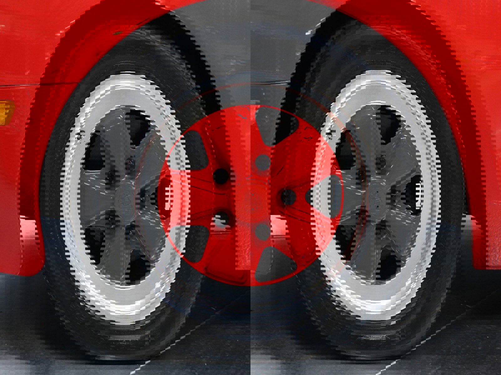 Used 1986 Porsche 944 Coupe image 35