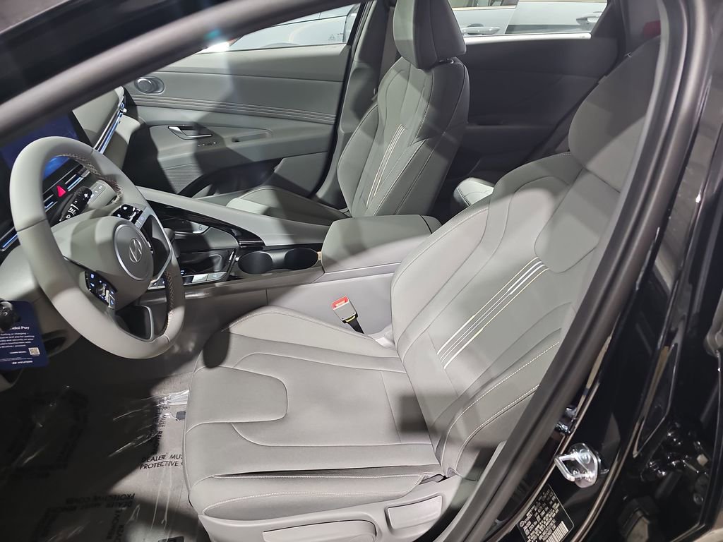 New 2026 Hyundai Elantra Sport image 16