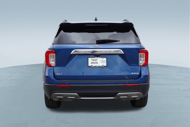 Used 2021 Ford Explorer XLT w/ Equipment Group 202A image 8
