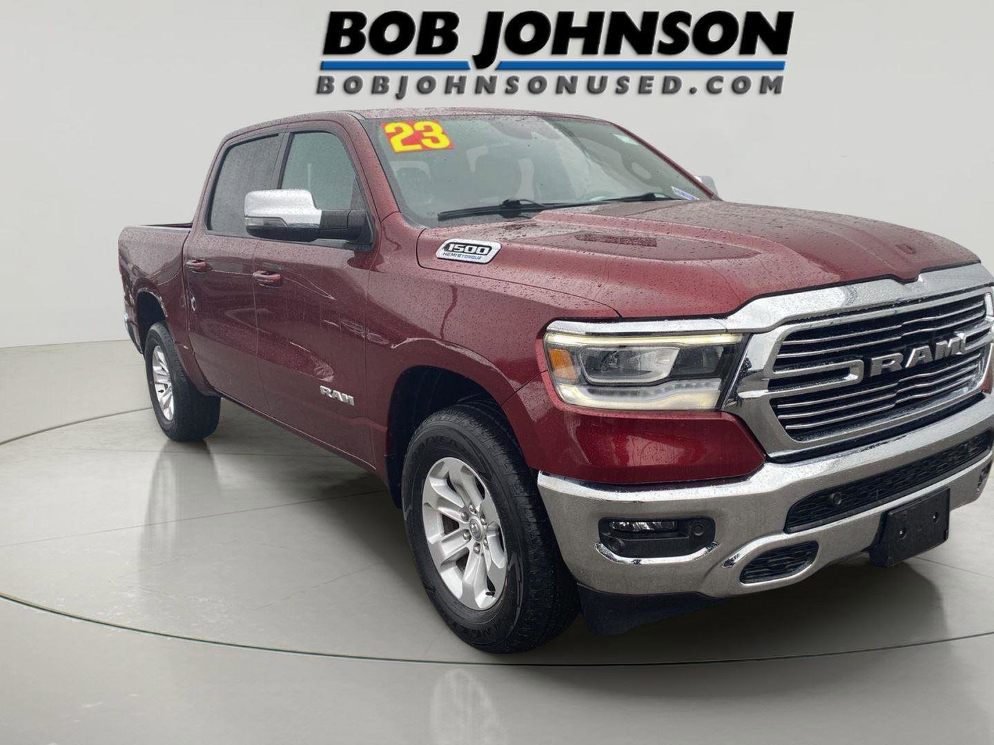Used 2023 RAM 1500 Laramie AWD/4WD image 1