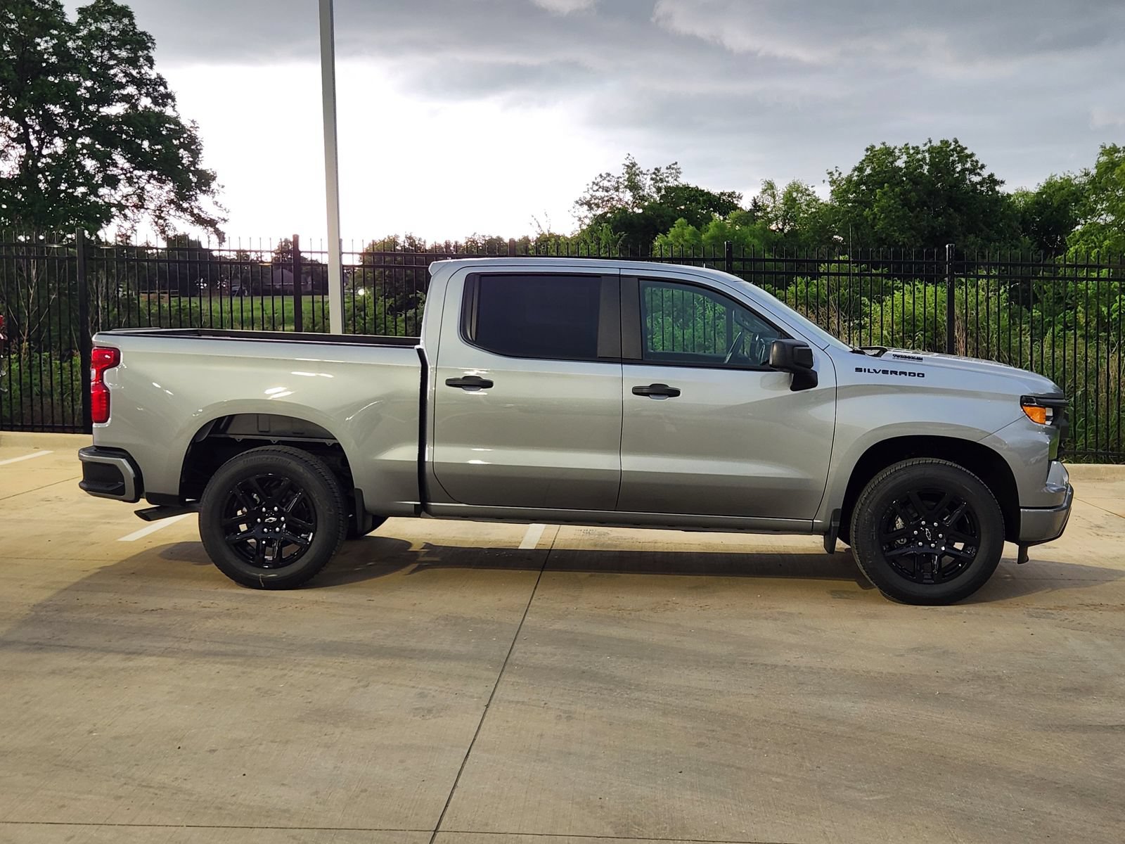 New 2026 Chevrolet Silverado 1500 Custom w/ LPO, Dark Essentials Package RWD image 7