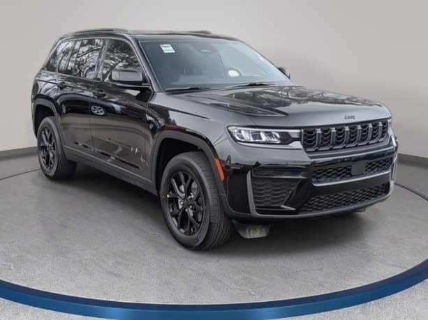 New 2026 Jeep Grand Cherokee Altitude AWD/4WD image 3