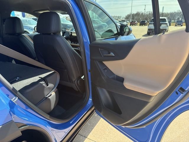 New 2026 Chevrolet Equinox ACTIV image 43