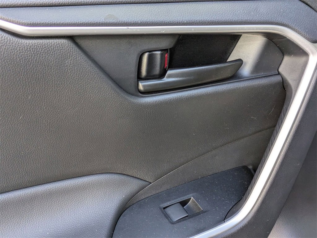 Used 2025 Toyota RAV4 LE image 26