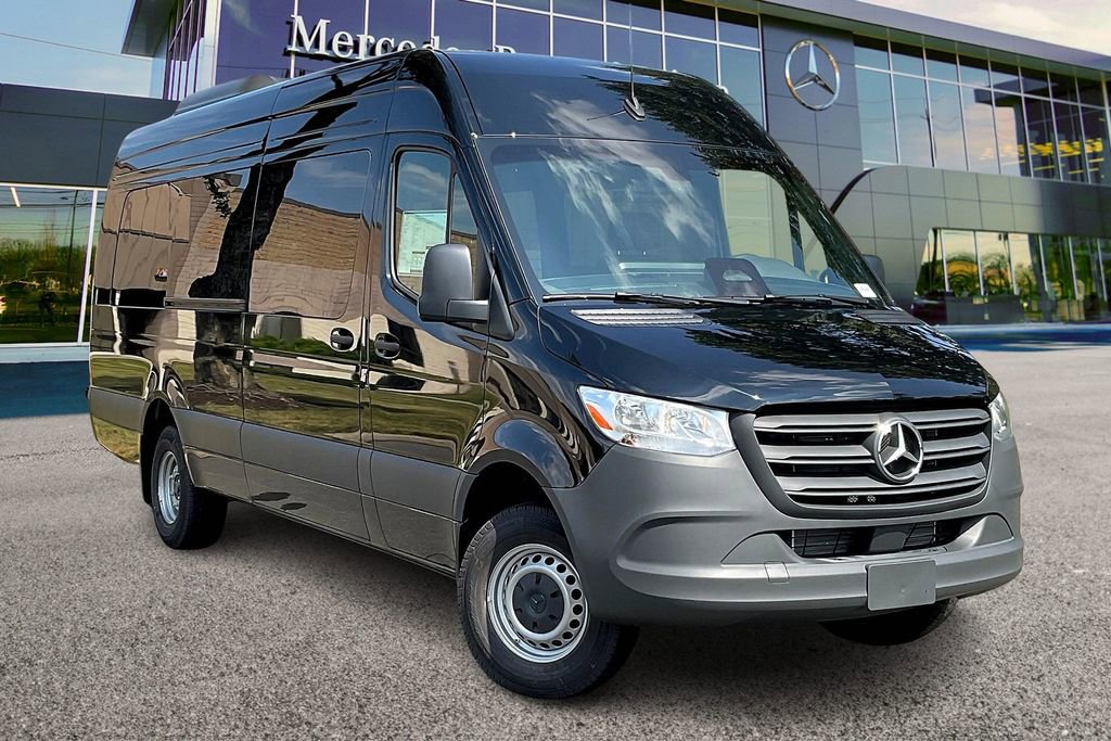 New 2025 Mercedes-Benz Sprinter 3500