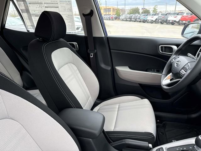 New 2026 Hyundai Venue SEL image 15