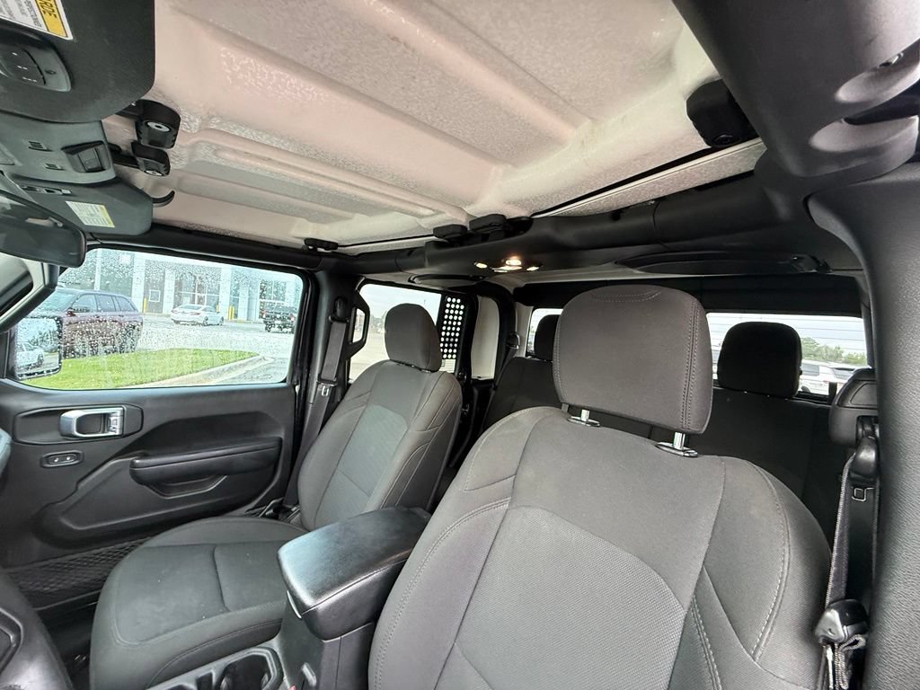 Used 2022 Jeep Gladiator Sport AWD/4WD image 16