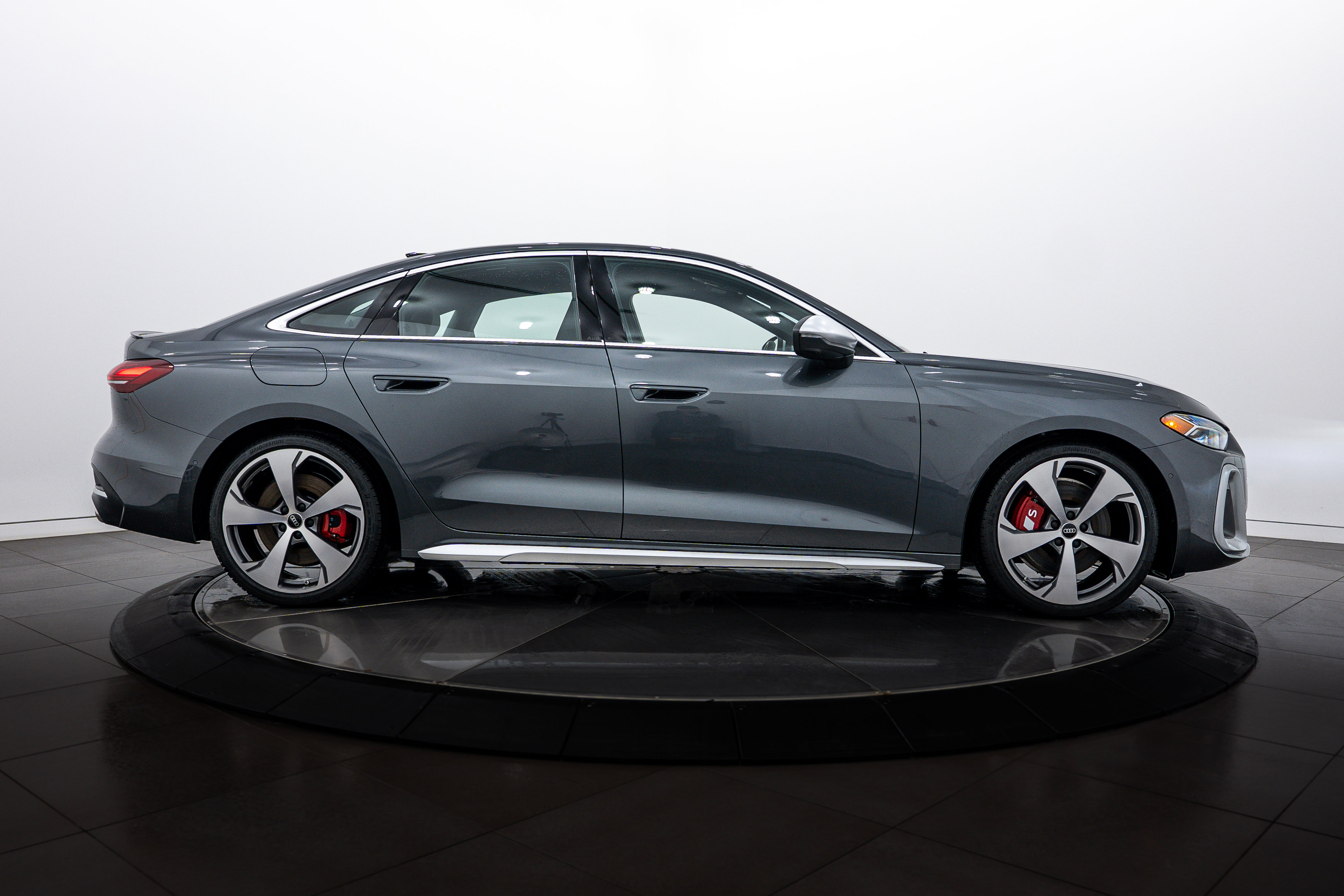 New 2025 Audi S5 Premium Plus image 3