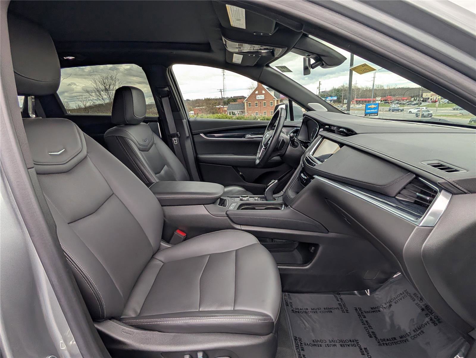 Used 2024 Cadillac XT5 Premium Luxury image 10