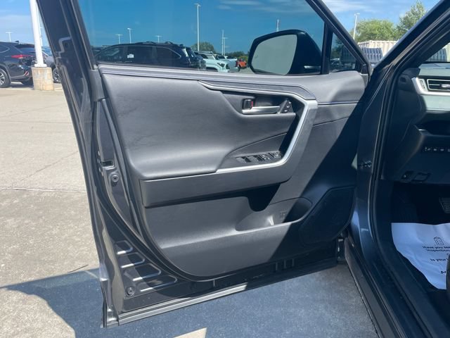 Used 2023 Toyota RAV4 XSE AWD/4WD image 20