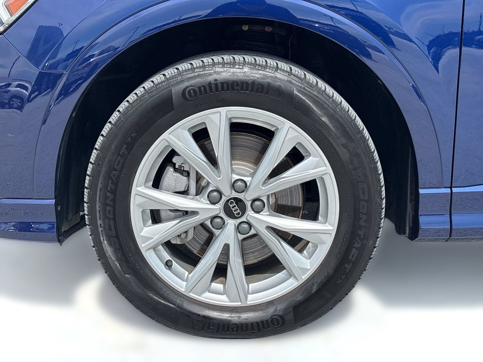 Certified 2025 Audi Q3 2.0T Premium AWD/4WD image 12