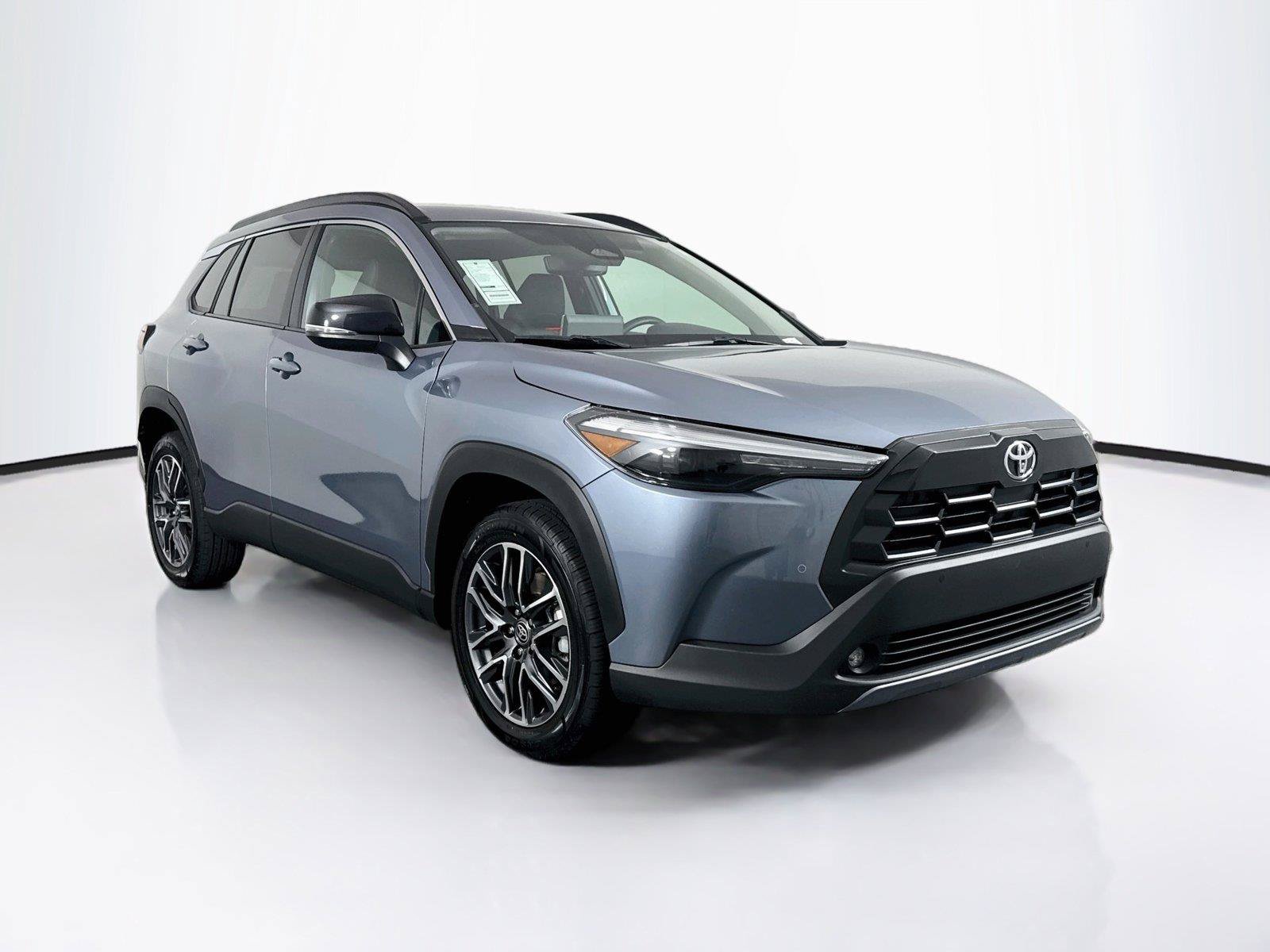 Certified 2026 Toyota Corolla Cross XLE FWD image 10
