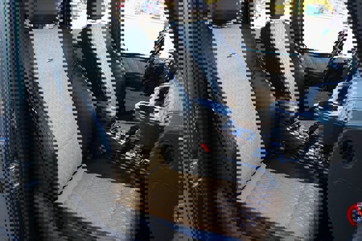 Used 2015 Mercedes-Benz G 63 AMG 4MATIC image 22