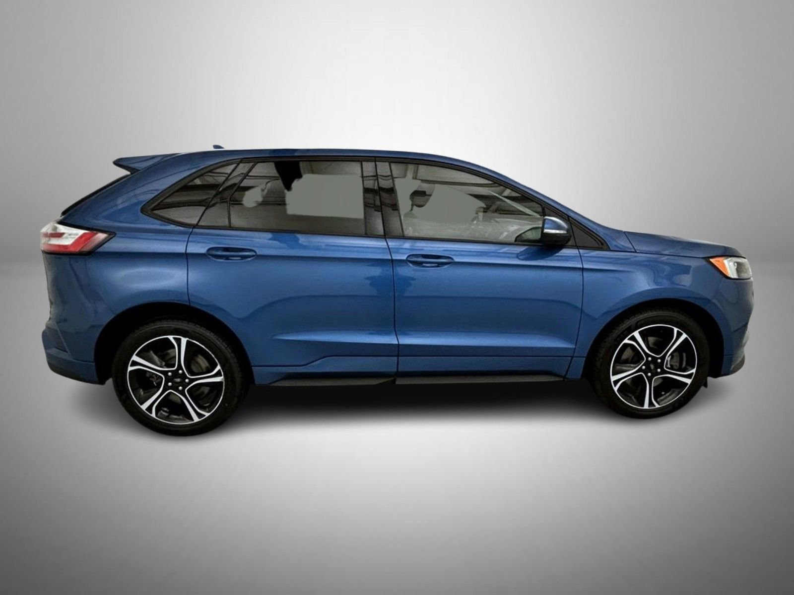 Used 2020 Ford Edge ST w/ Cold Weather Package AWD/4WD image 4