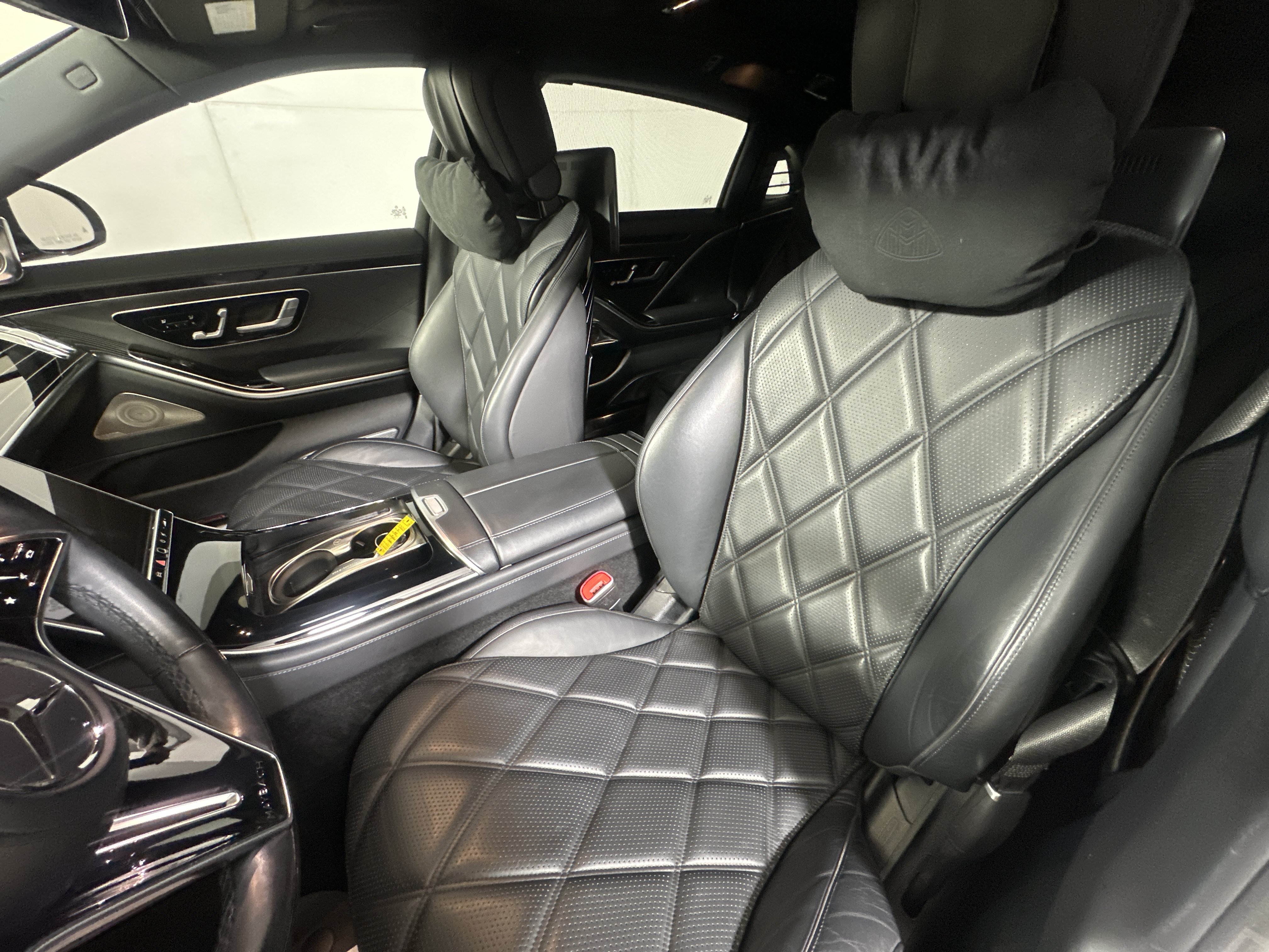 Used 2022 Mercedes-Benz Maybach S 580 4MATIC image 9