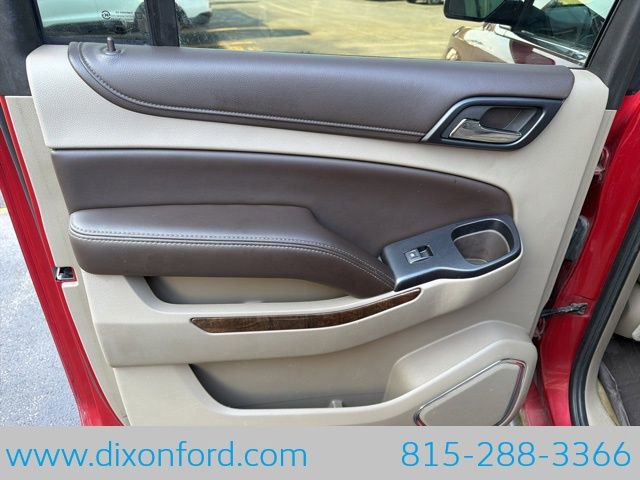 Used 2015 Chevrolet Suburban LT w/ Luxury Package image 25