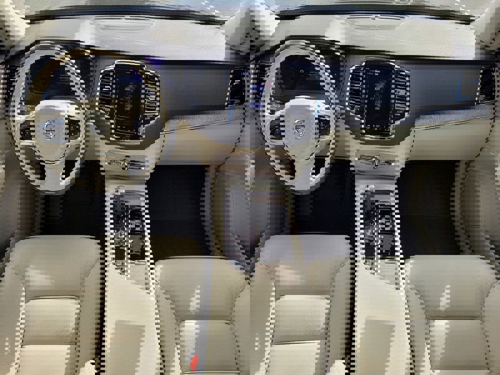 Certified 2024 Volvo XC90 T8 Plus image 13