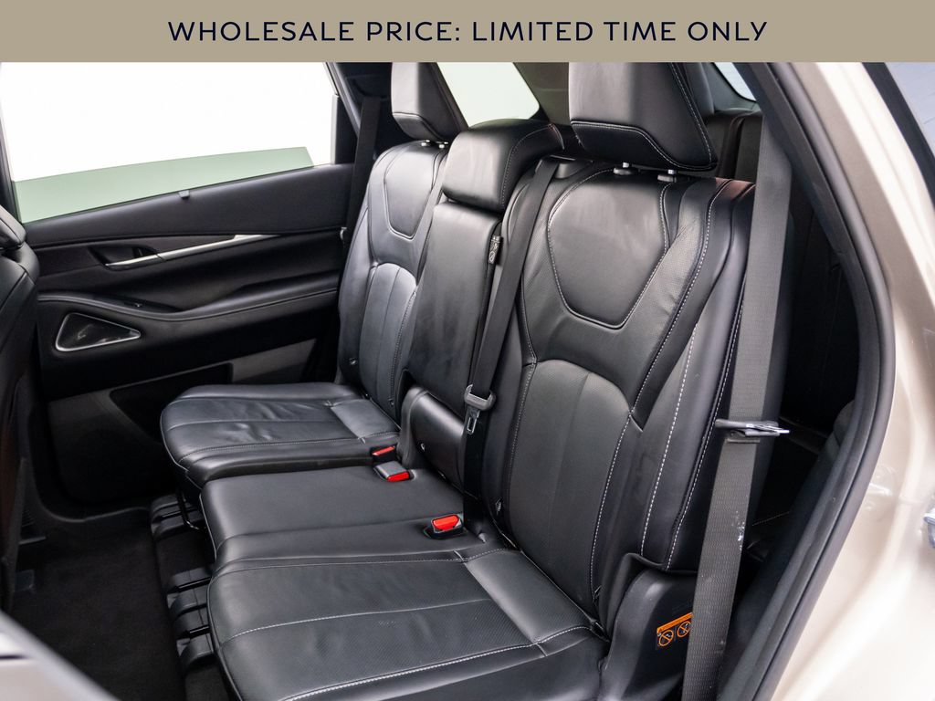 Used 2023 INFINITI QX60 Sensory w/ Vision Package AWD/4WD image 15