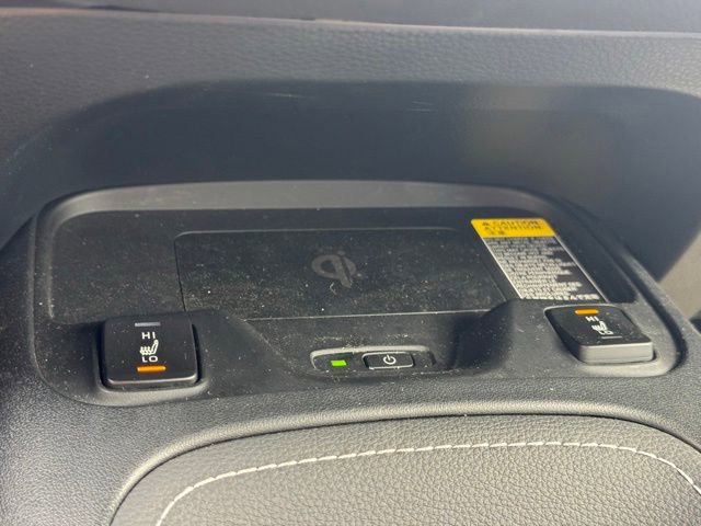Used 2025 Toyota Corolla XSE FWD image 21